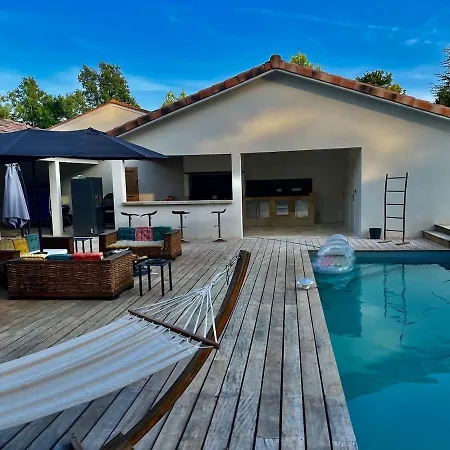 فيلة Country With Pool Beleymas